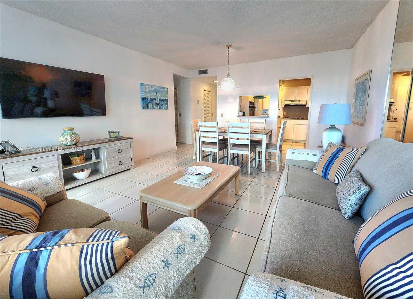 Small Image of 3505 SOUTH OCEAN DR #610, Hollywood Number 3