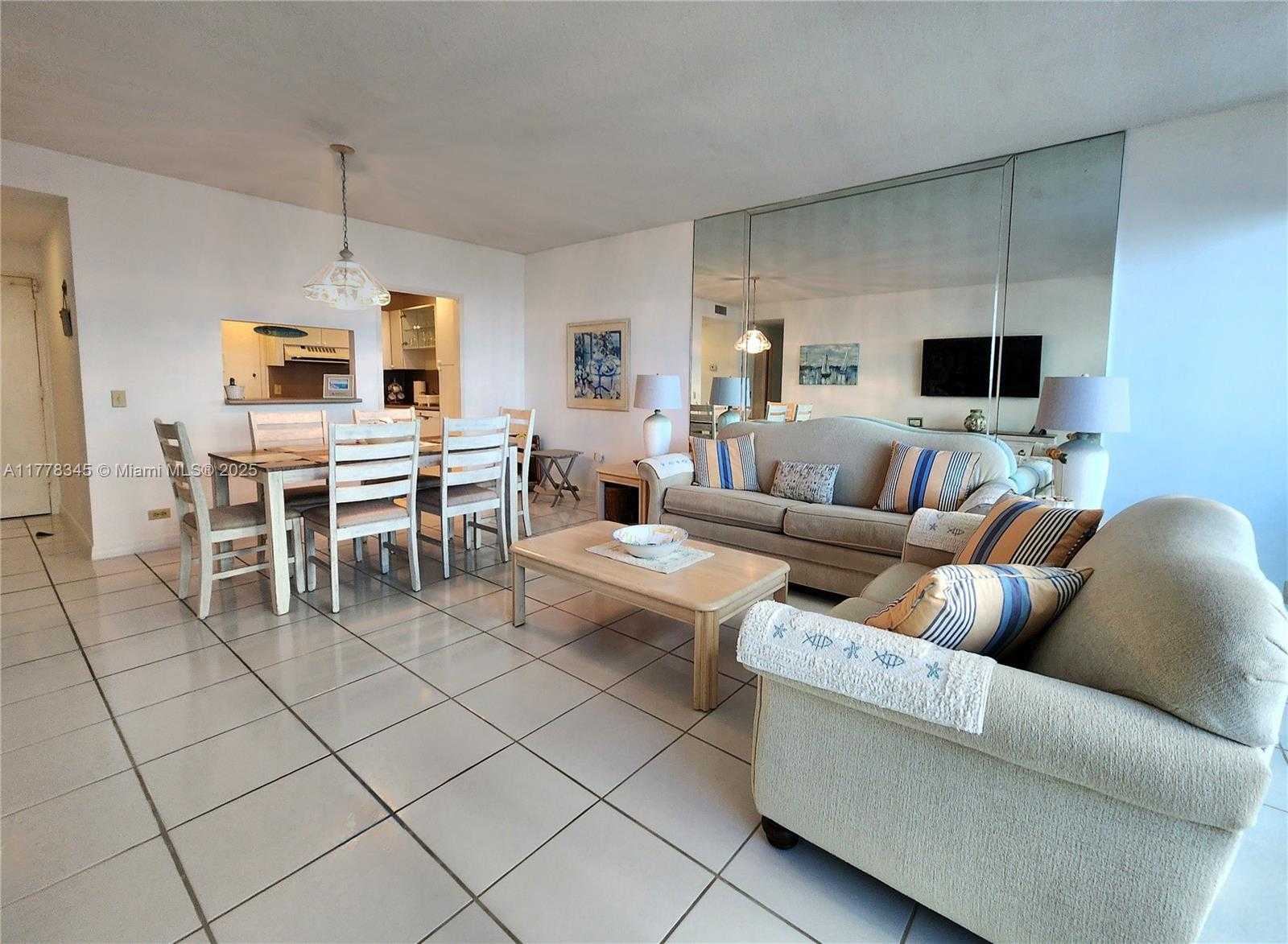 Small Image of 3505 SOUTH OCEAN DR #610, Hollywood Number 4