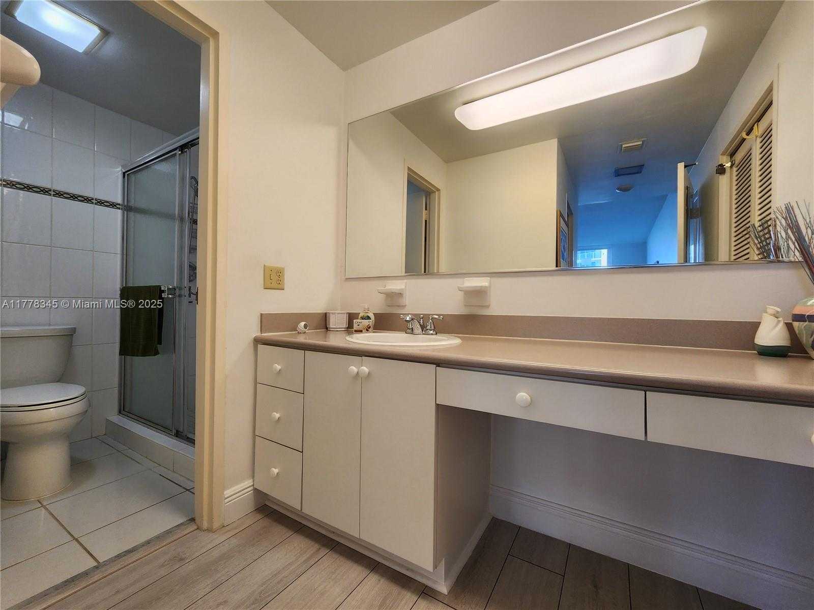 Small Image of 3505 SOUTH OCEAN DR #610, Hollywood Number 8