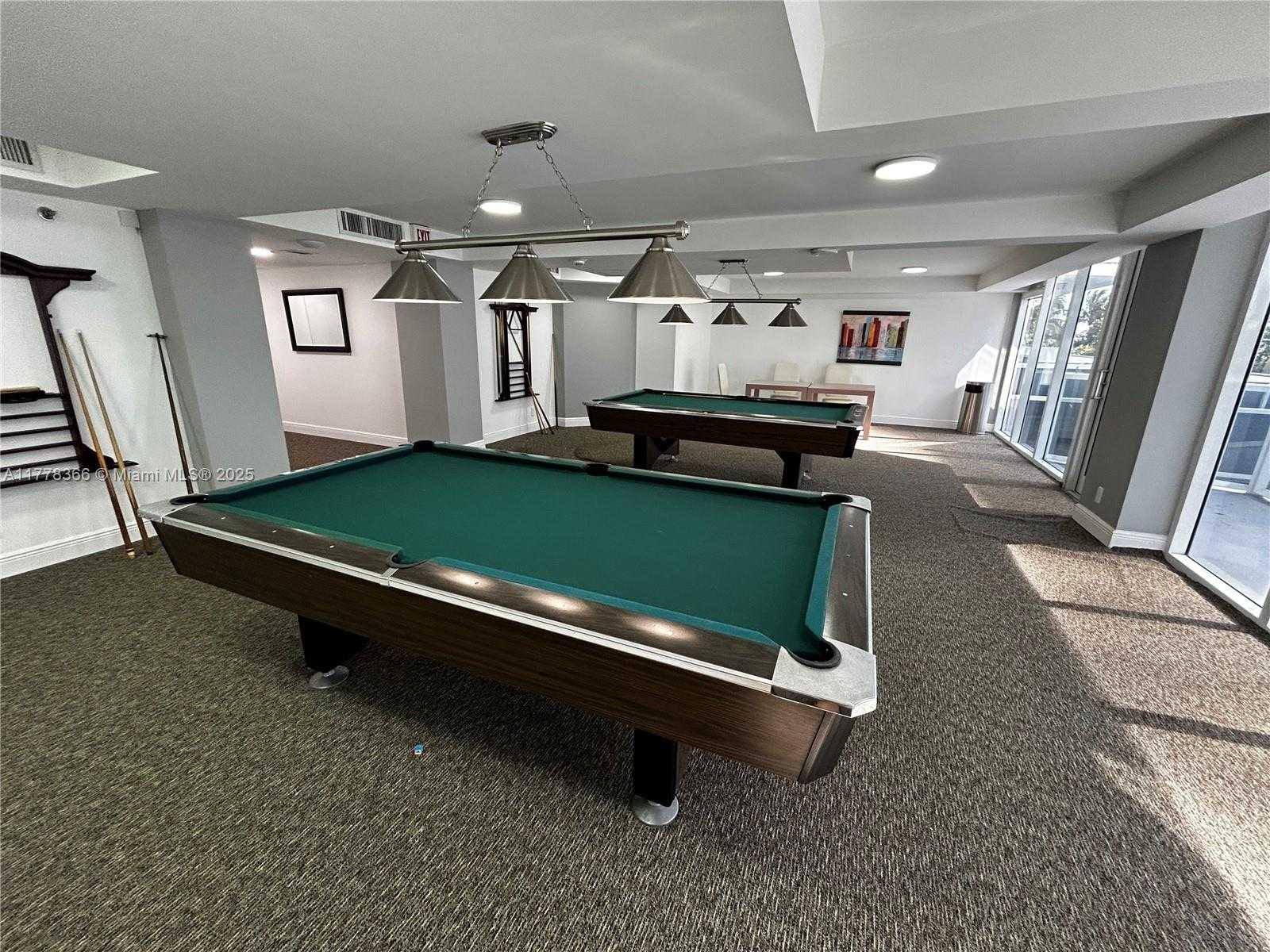 Small Image of 2401 COLLINS AVE #1403, Miami Beach Number 27
