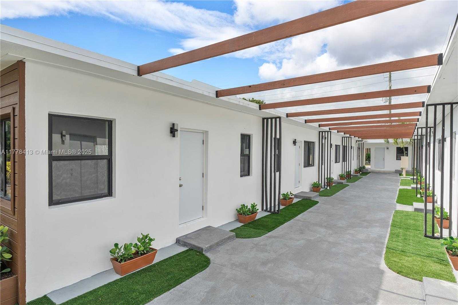 Small Image of 1946 PIERCE ST #6, Hollywood Number 8