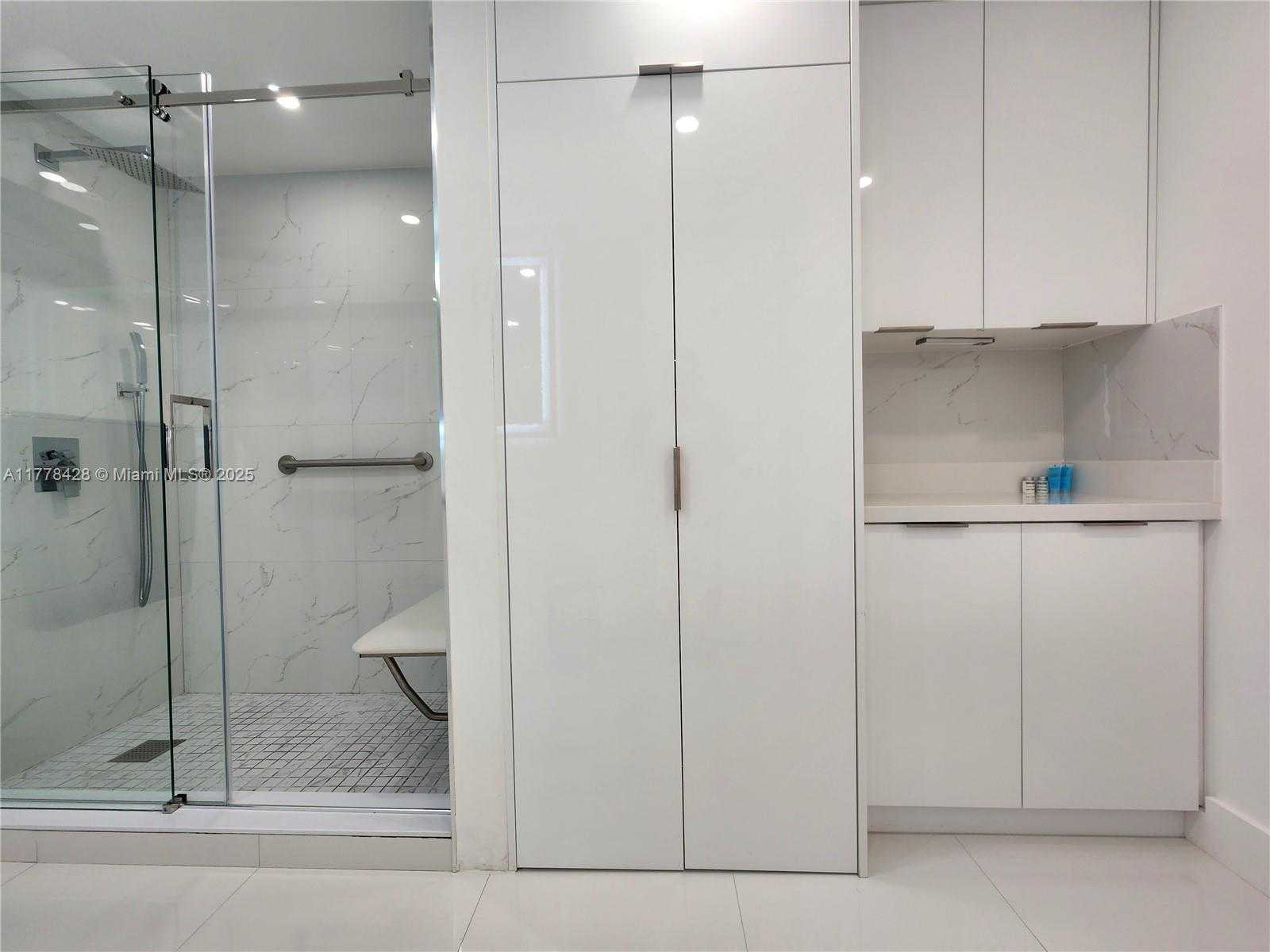 Small Image of 3505 SOUTH OCEAN DR #914, Hollywood Number 25