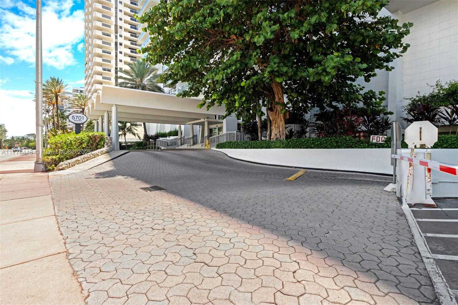 Small Image of 5701 COLLINS AVE #919, Miami Beach Number 34