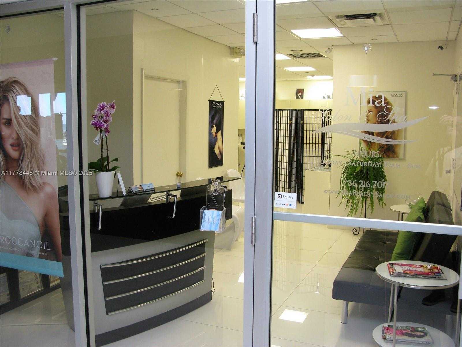 Small Image of 5701 COLLINS AVE #919, Miami Beach Number 44