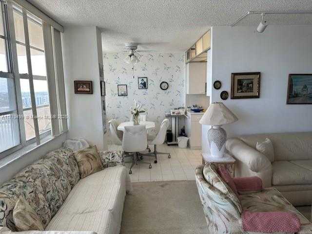 Small Image of 250 174TH ST #1820, Sunny Isles Beach Number 4
