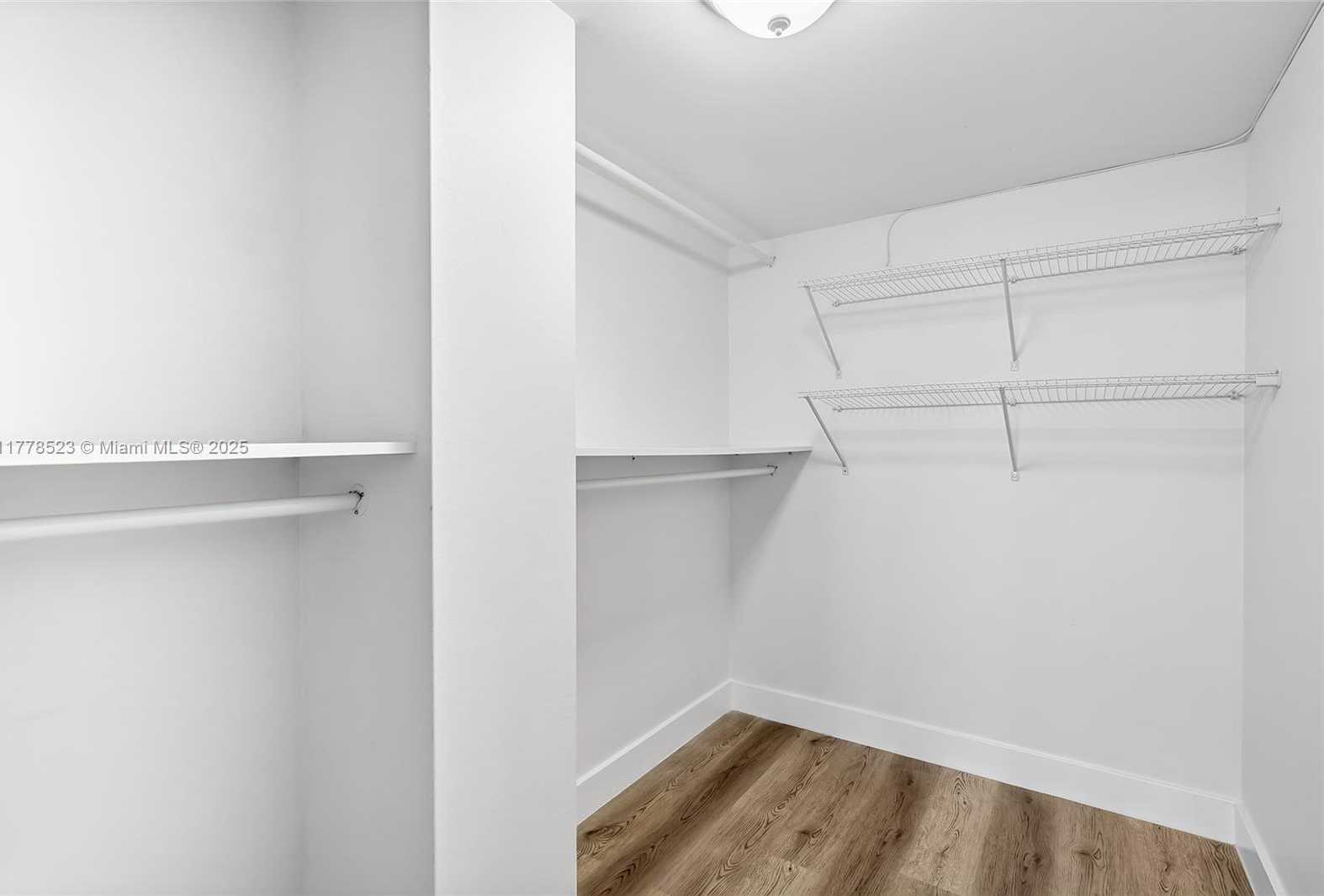 Small Image of 600 THREE ISLANDS BLVD #1708, Hallandale Beach Number 16