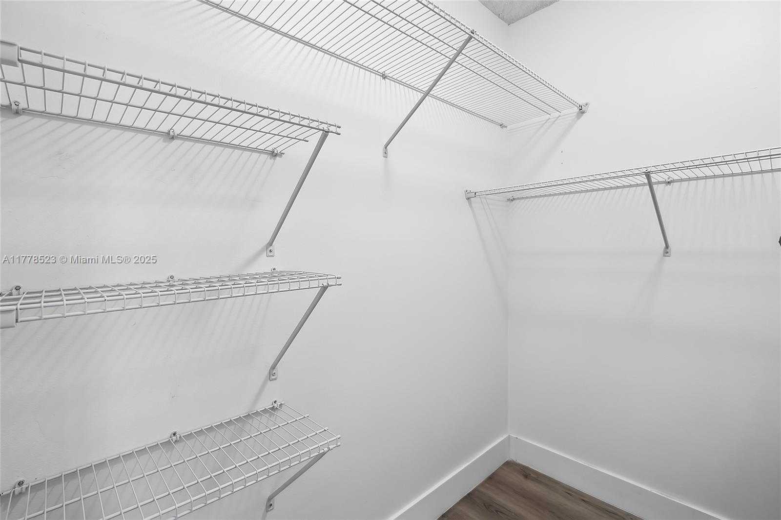 Small Image of 600 THREE ISLANDS BLVD #1708, Hallandale Beach Number 20