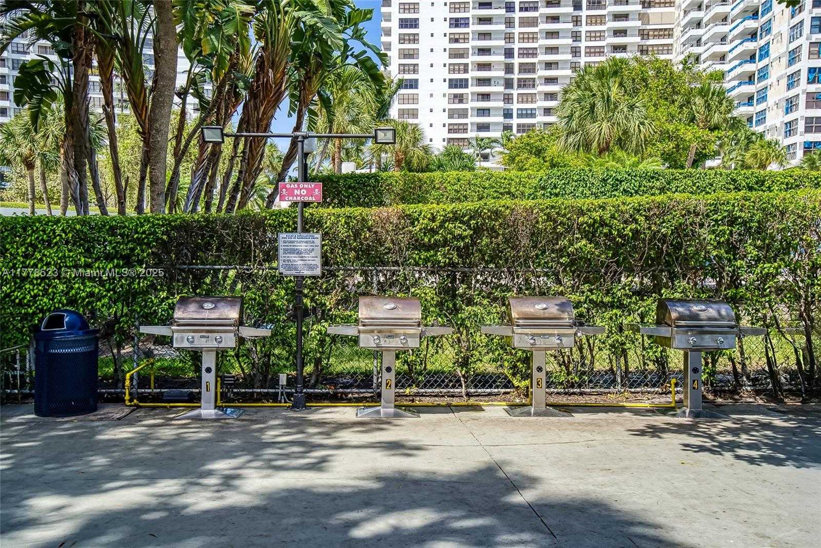 Small Image of 600 THREE ISLANDS BLVD #1708, Hallandale Beach Number 40