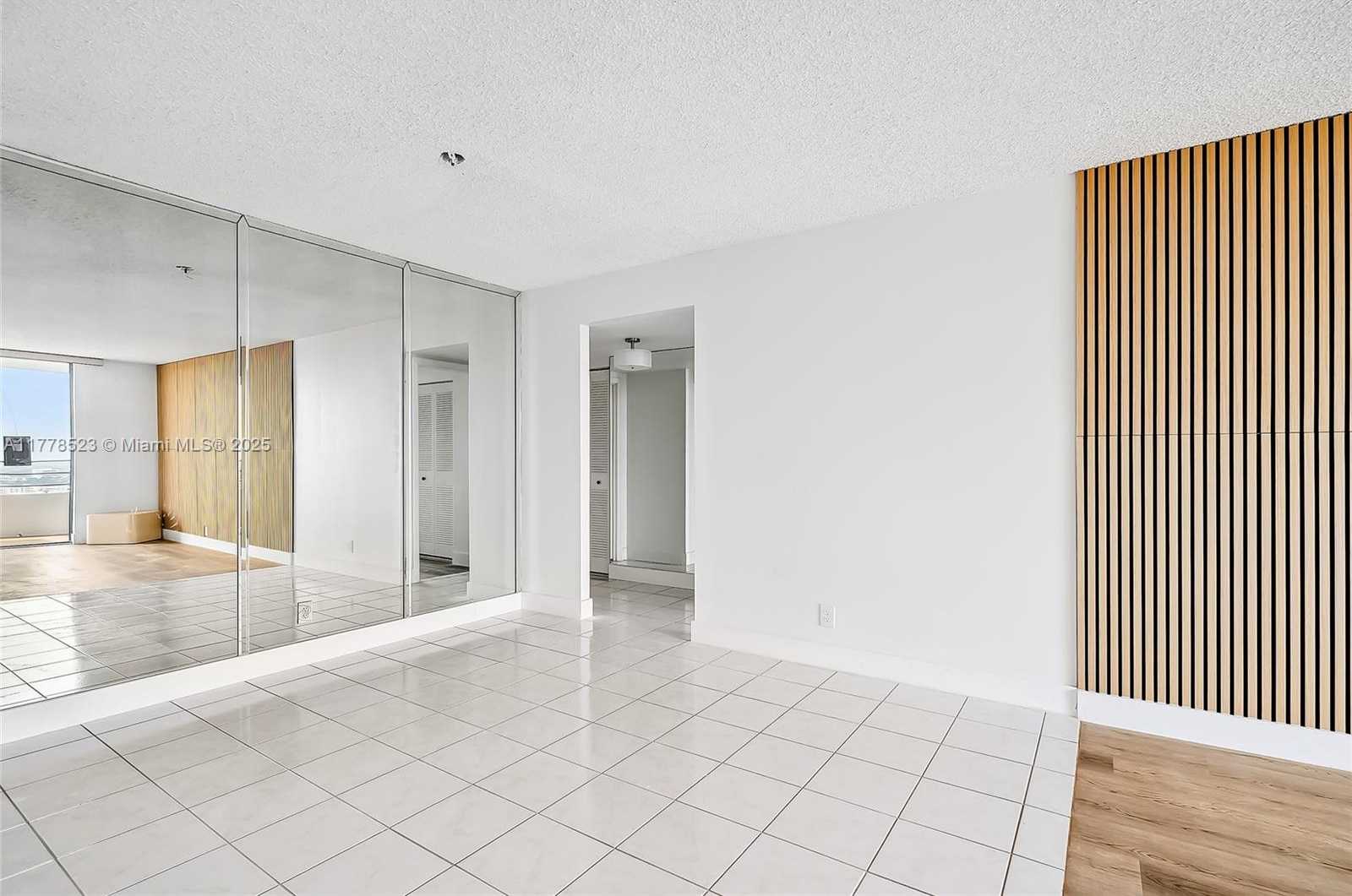 Small Image of 600 THREE ISLANDS BLVD #1708, Hallandale Beach Number 6