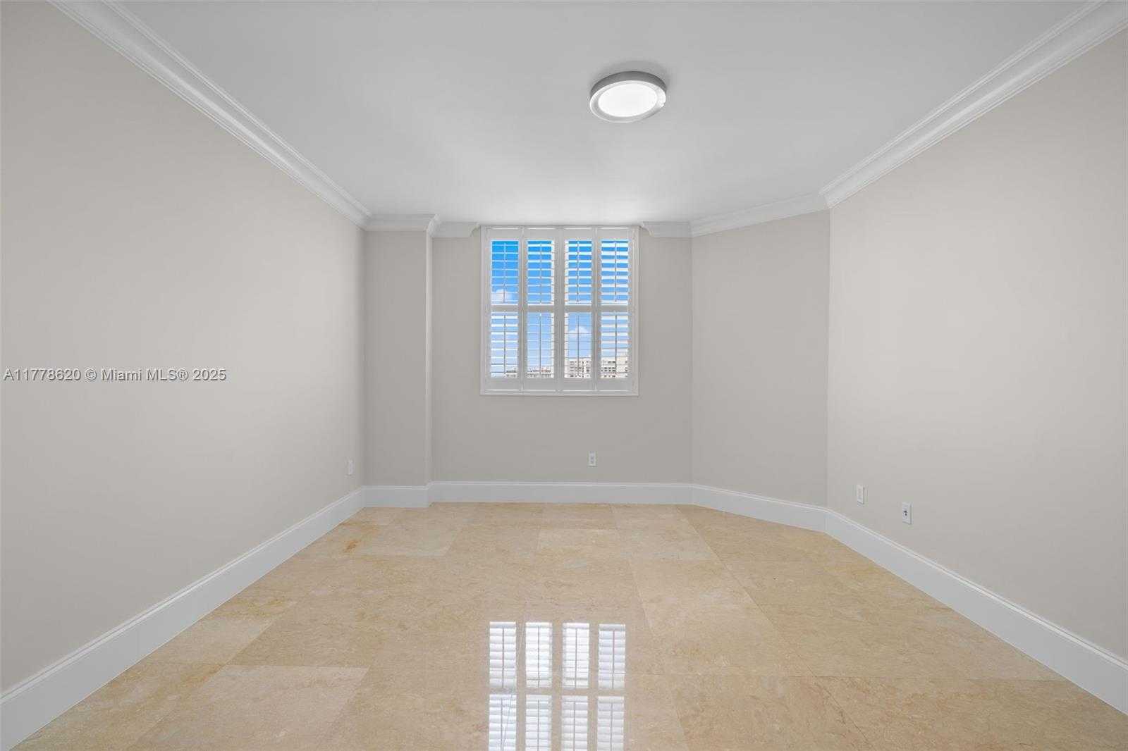 Small Image of 3301 NORTH EAST 183RD ST #1604, Aventura Number 22