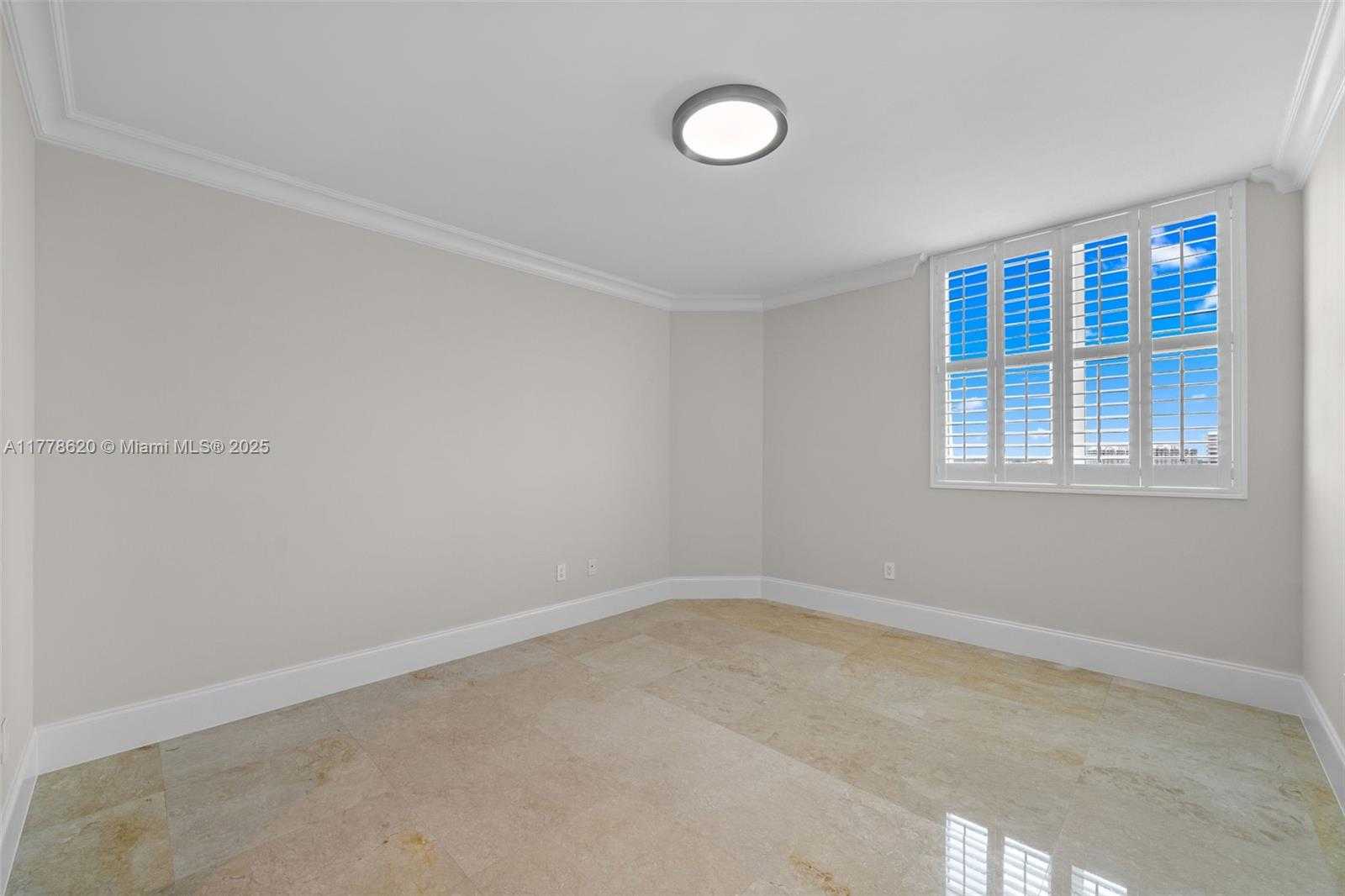 Small Image of 3301 NORTH EAST 183RD ST #1604, Aventura Number 23
