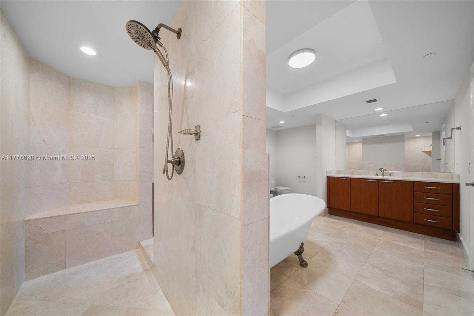 Small Image of 3301 NORTH EAST 183RD ST #1604, Aventura Number 40