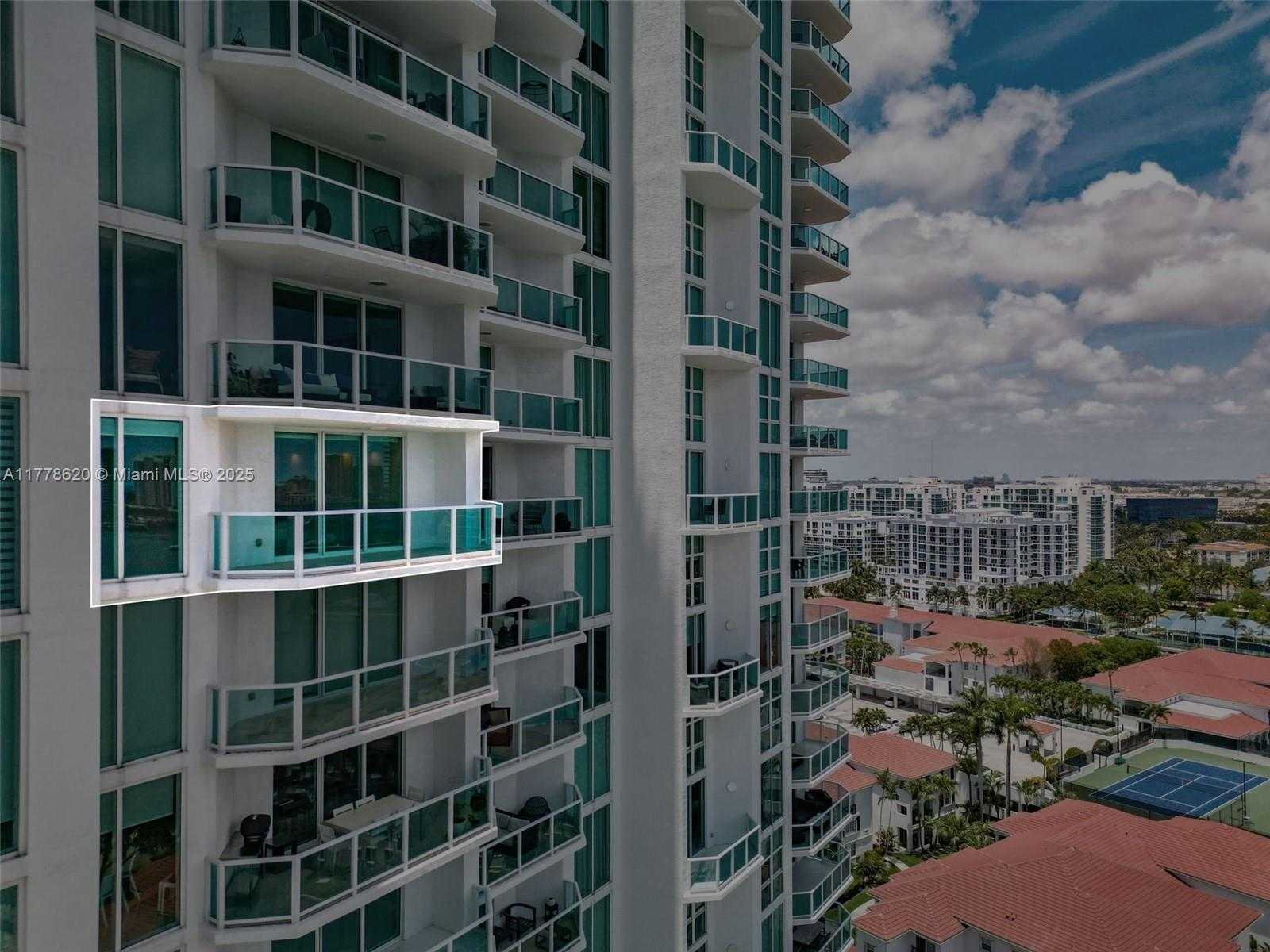 Small Image of 3301 NORTH EAST 183RD ST #1604, Aventura Number 54