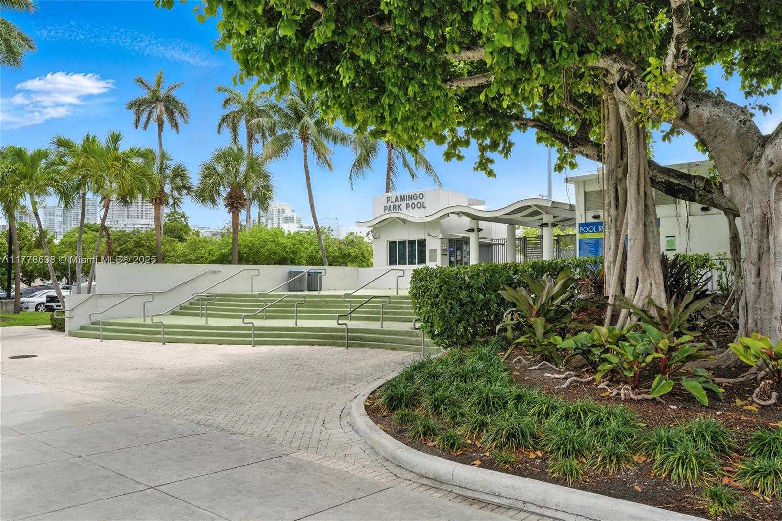Small Image of 1018 MERIDIAN AVE #4, Miami Beach Number 28