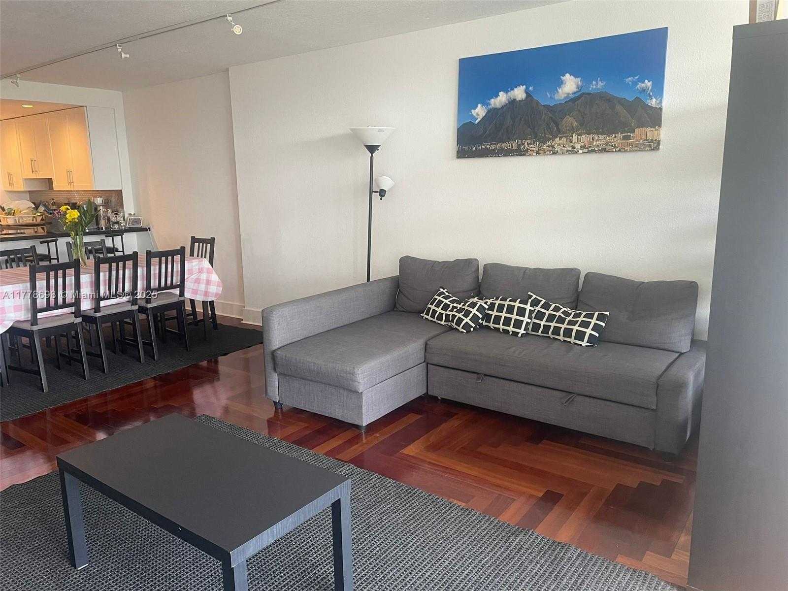Small Image of 3375 NORTH COUNTRY CLUB DR #706, Aventura Number 2