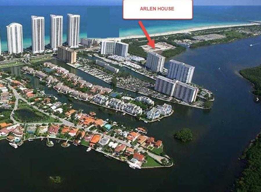 Small Image of 300 BAYVIEW DR #905, Sunny Isles Beach Number 2