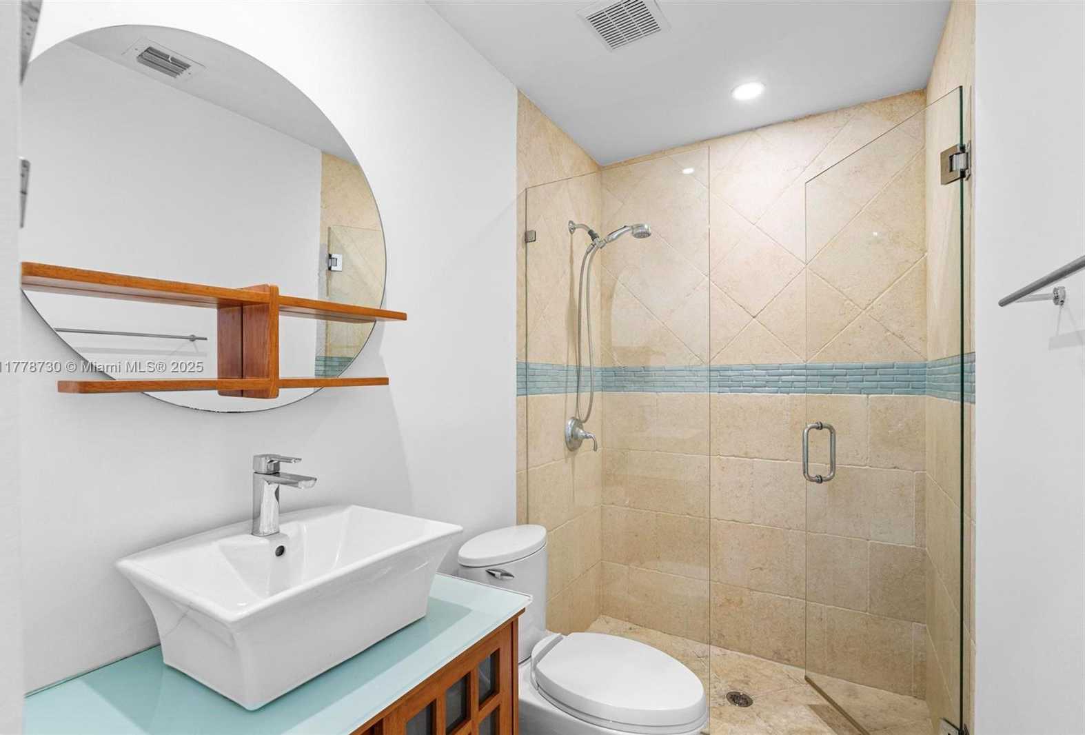 Small Image of 12605 CYPRUS RD, North Miami Number 24