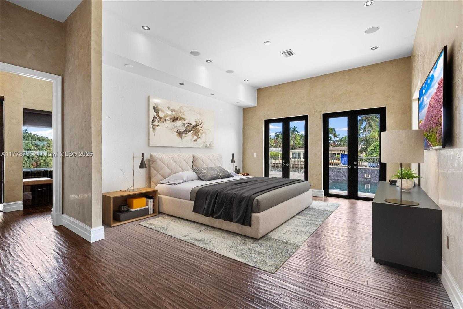 Small Image of 12605 CYPRUS RD, North Miami Number 28