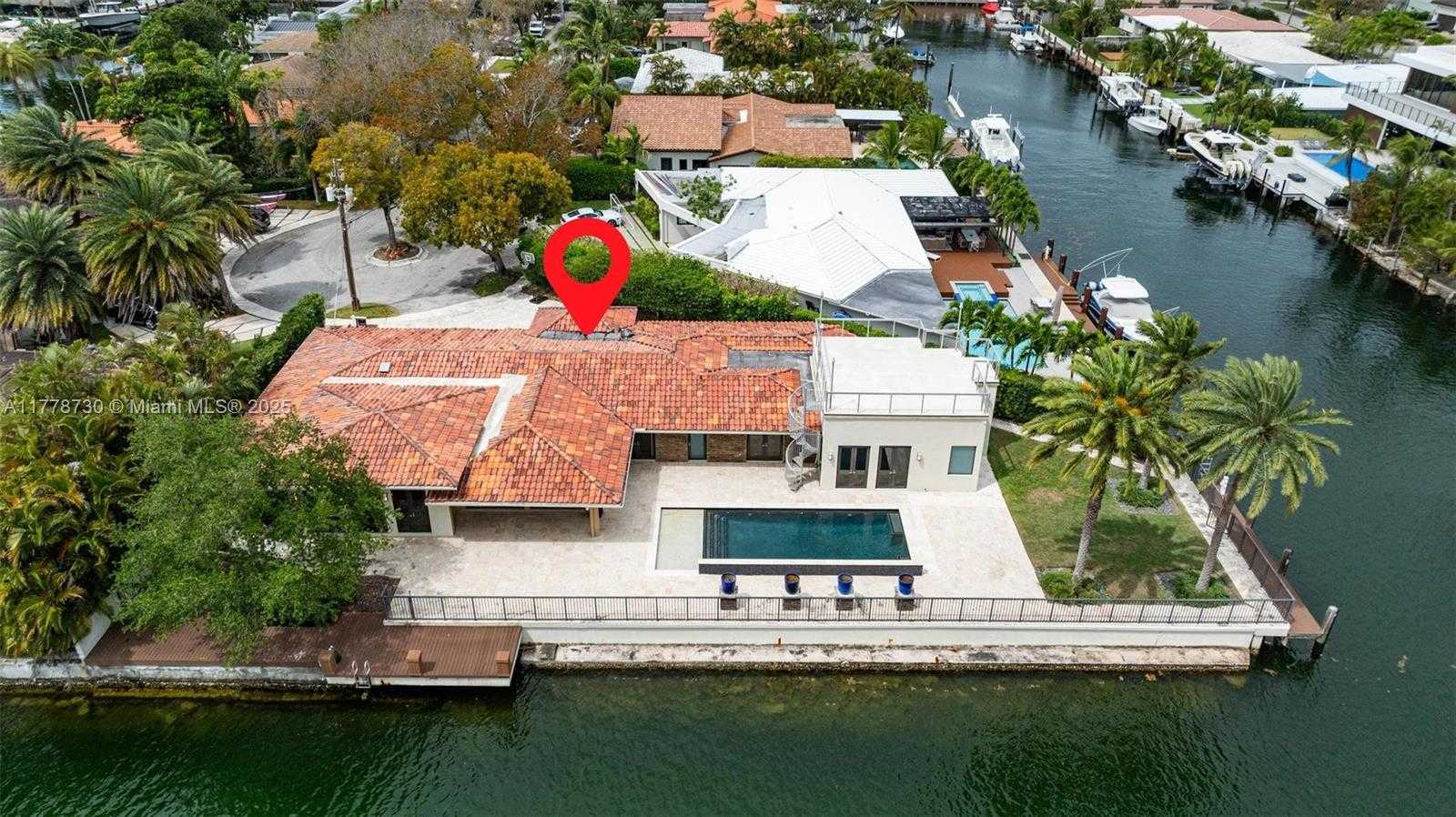 Small Image of 12605 CYPRUS RD, North Miami Number 59