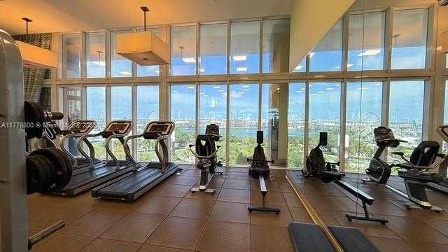 Small Image of 50 BISCAYNE BLVD #3109, Miami Number 17
