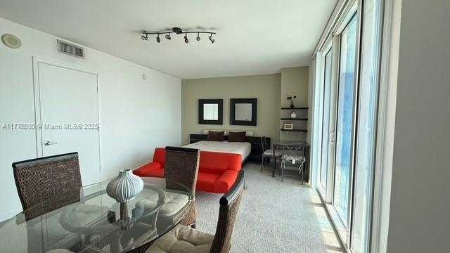 Small Image of 50 BISCAYNE BLVD #3109, Miami Number 3