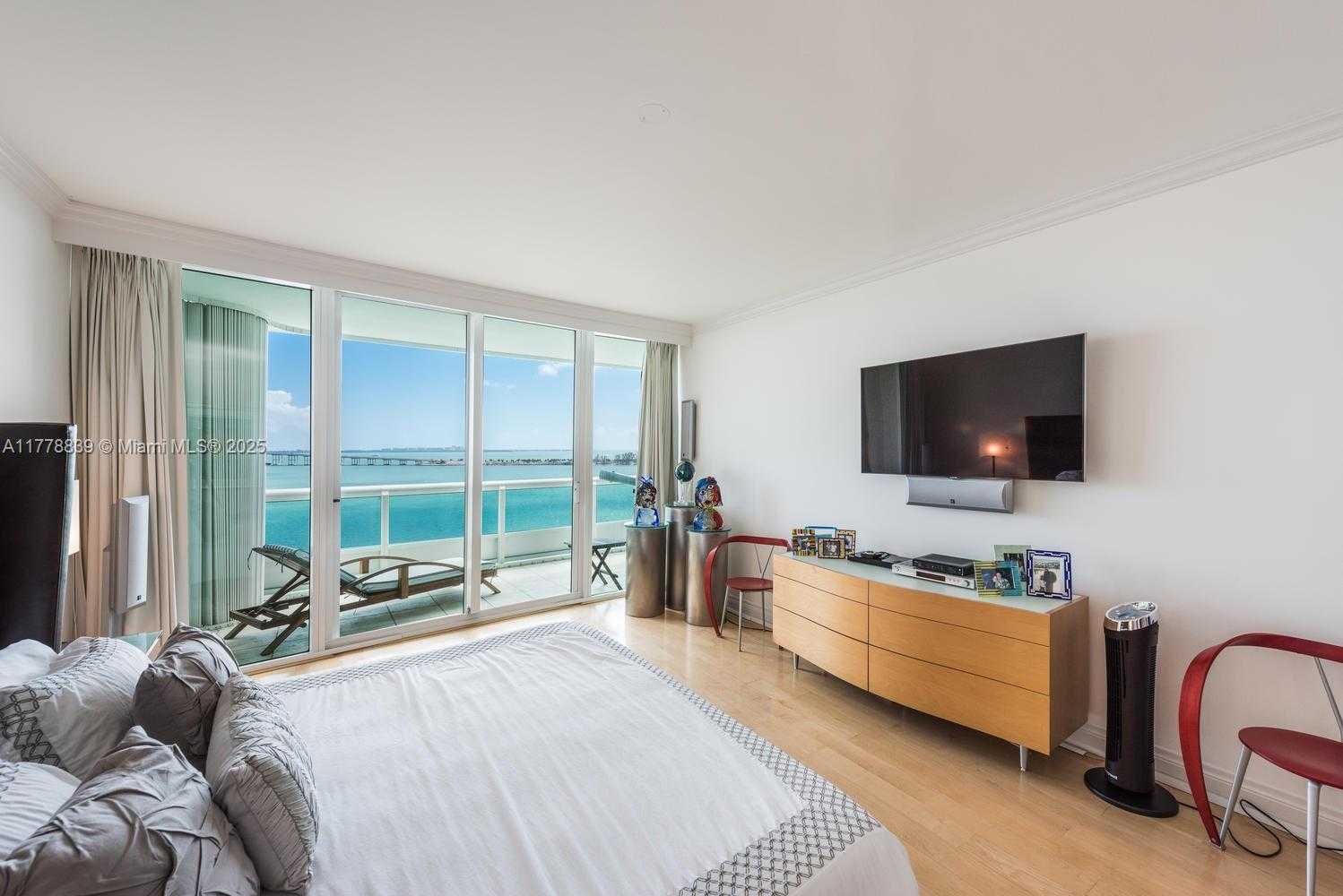 Small Image of 1643 BRICKELL AVE #1103, Miami Number 21