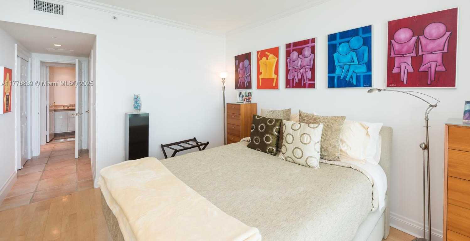 Small Image of 1643 BRICKELL AVE #1103, Miami Number 26