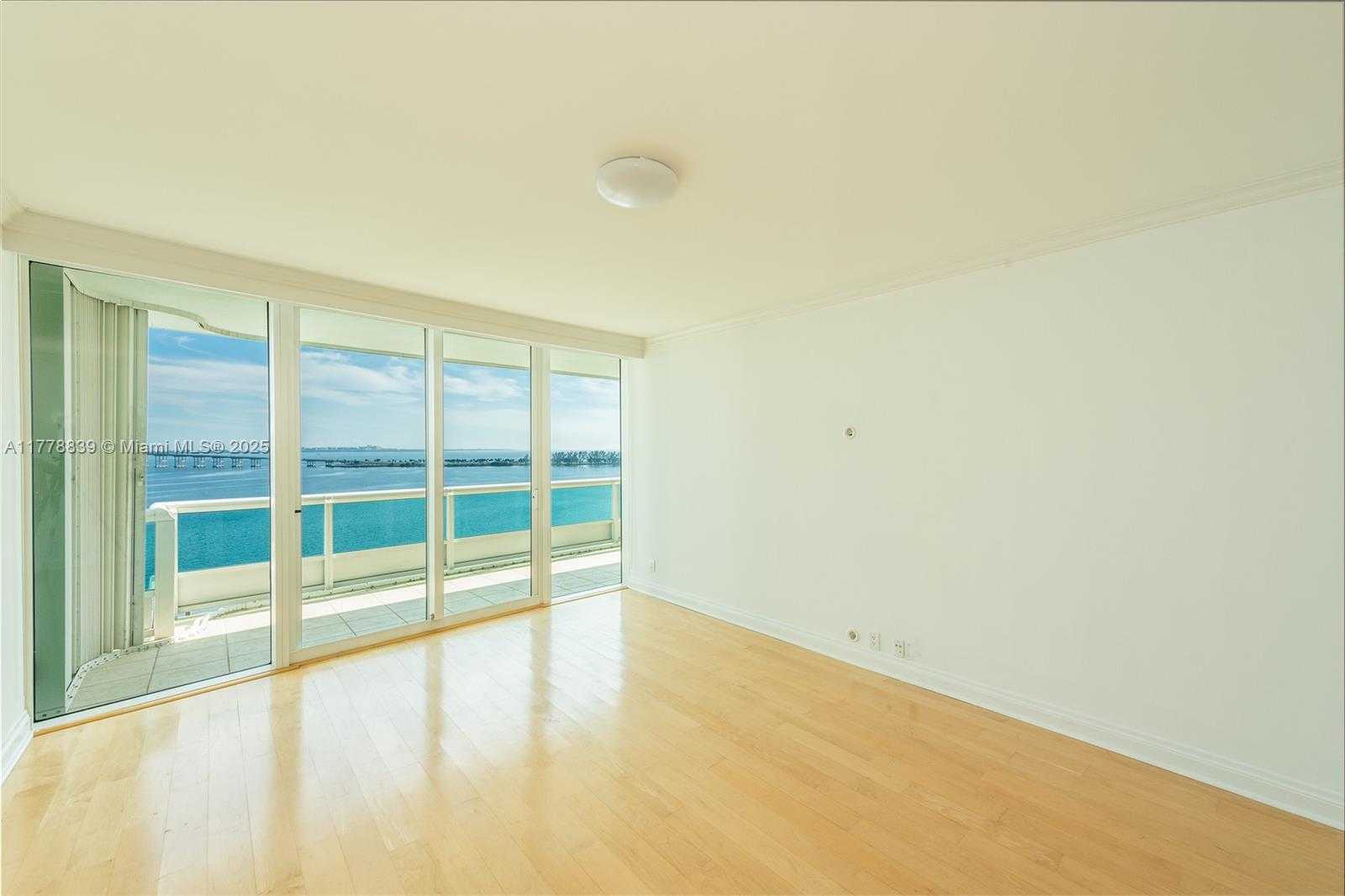 Small Image of 1643 BRICKELL AVE #1103, Miami Number 8