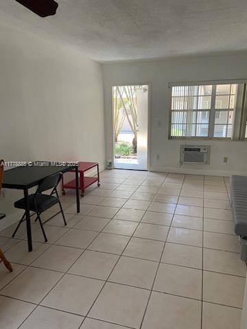 Small Image of 6511 SANTONA ST #C2, Coral Gables Number 9