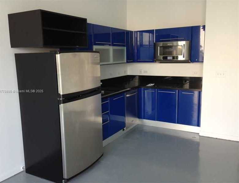 Small Image of 244 BISCAYNE BL #250, Miami Number 4