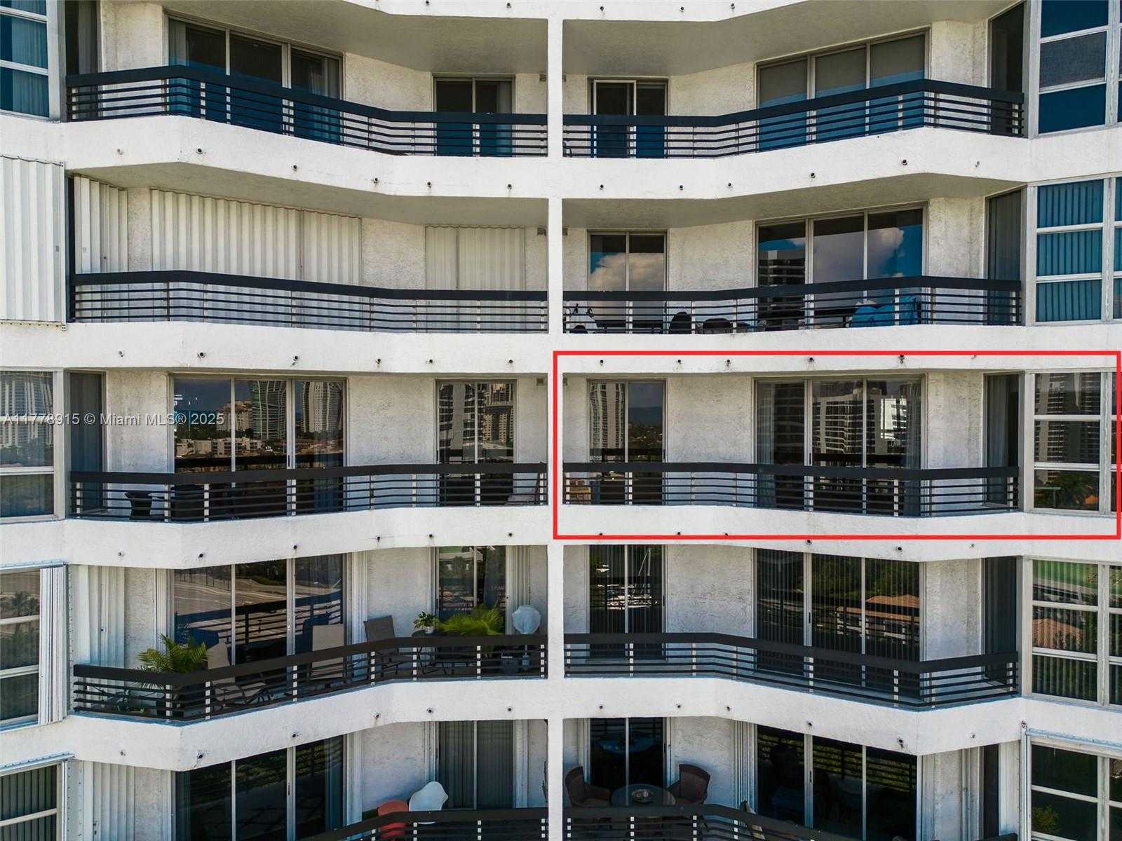 Small Image of 3400 NORTH EAST 192 STREET #1810, Aventura Number 19