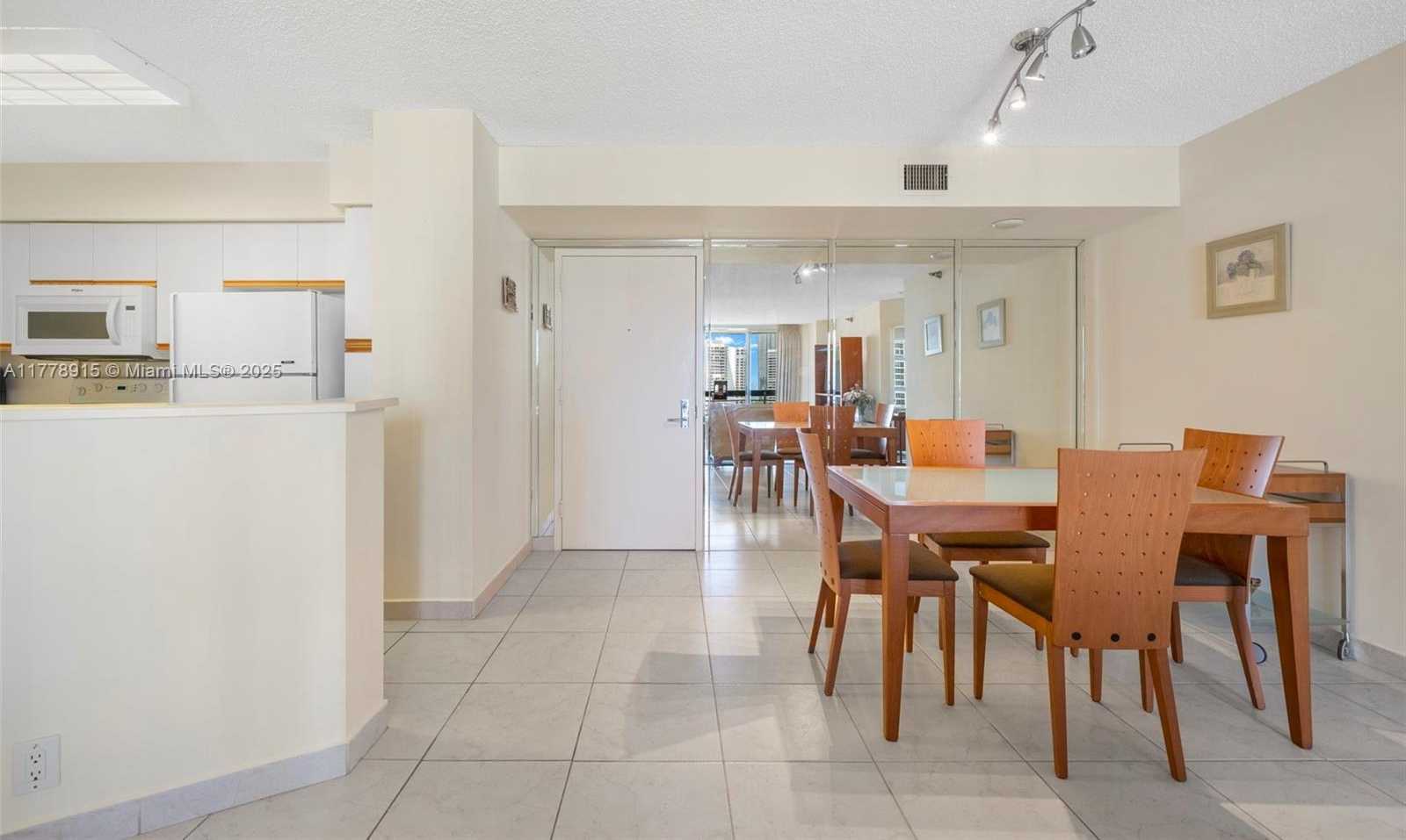 Small Image of 3400 NORTH EAST 192 STREET #1810, Aventura Number 2