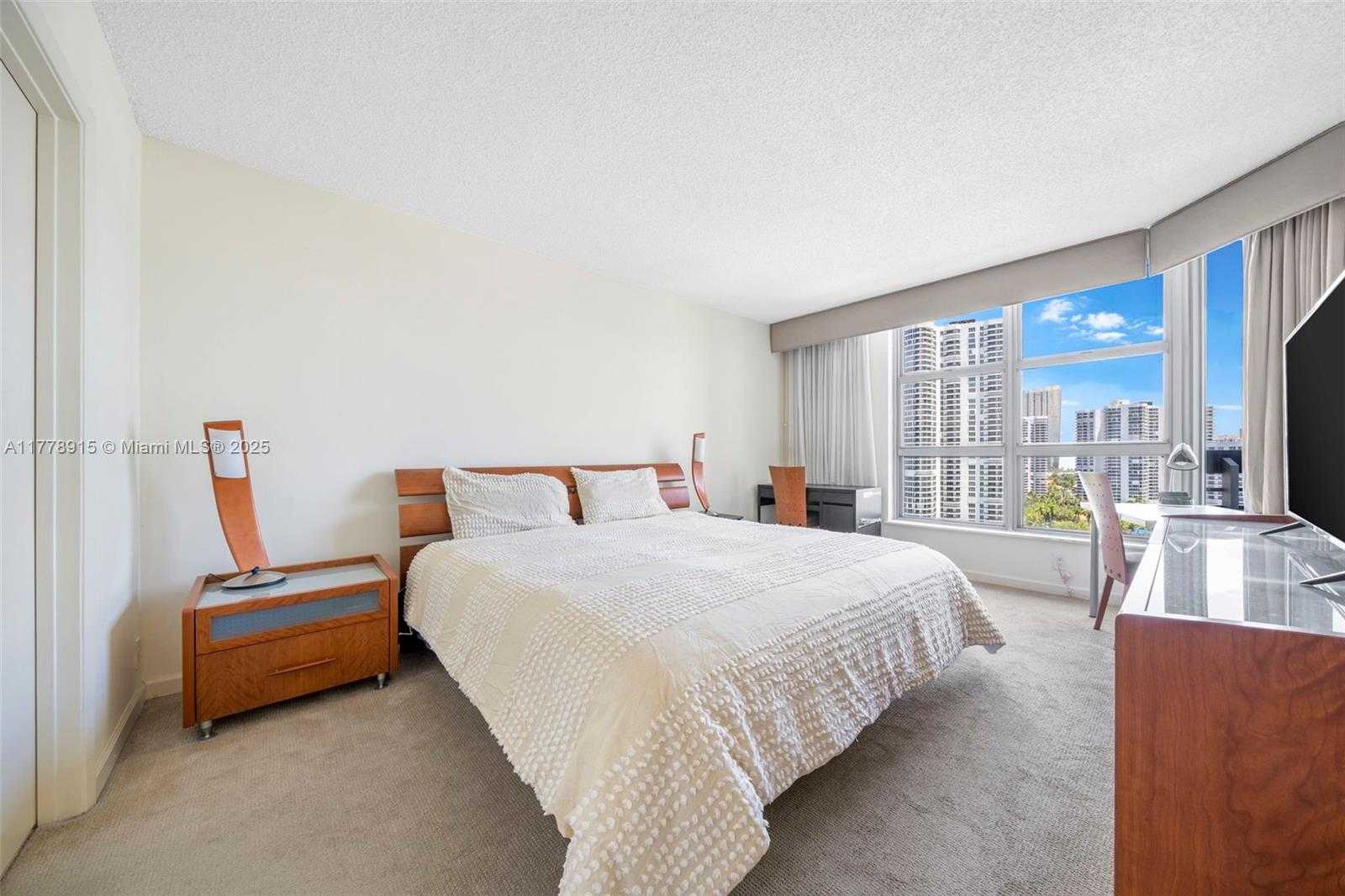 Small Image of 3400 NORTH EAST 192 STREET #1810, Aventura Number 5