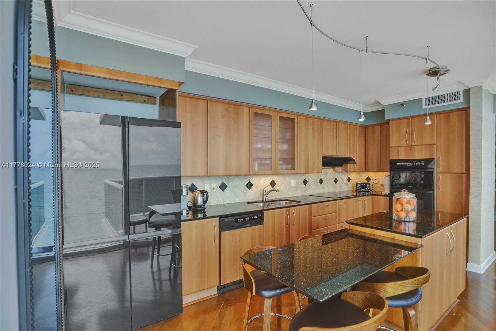 Small Image of 19111 COLLINS AVE #908, Sunny Isles Beach Number 18