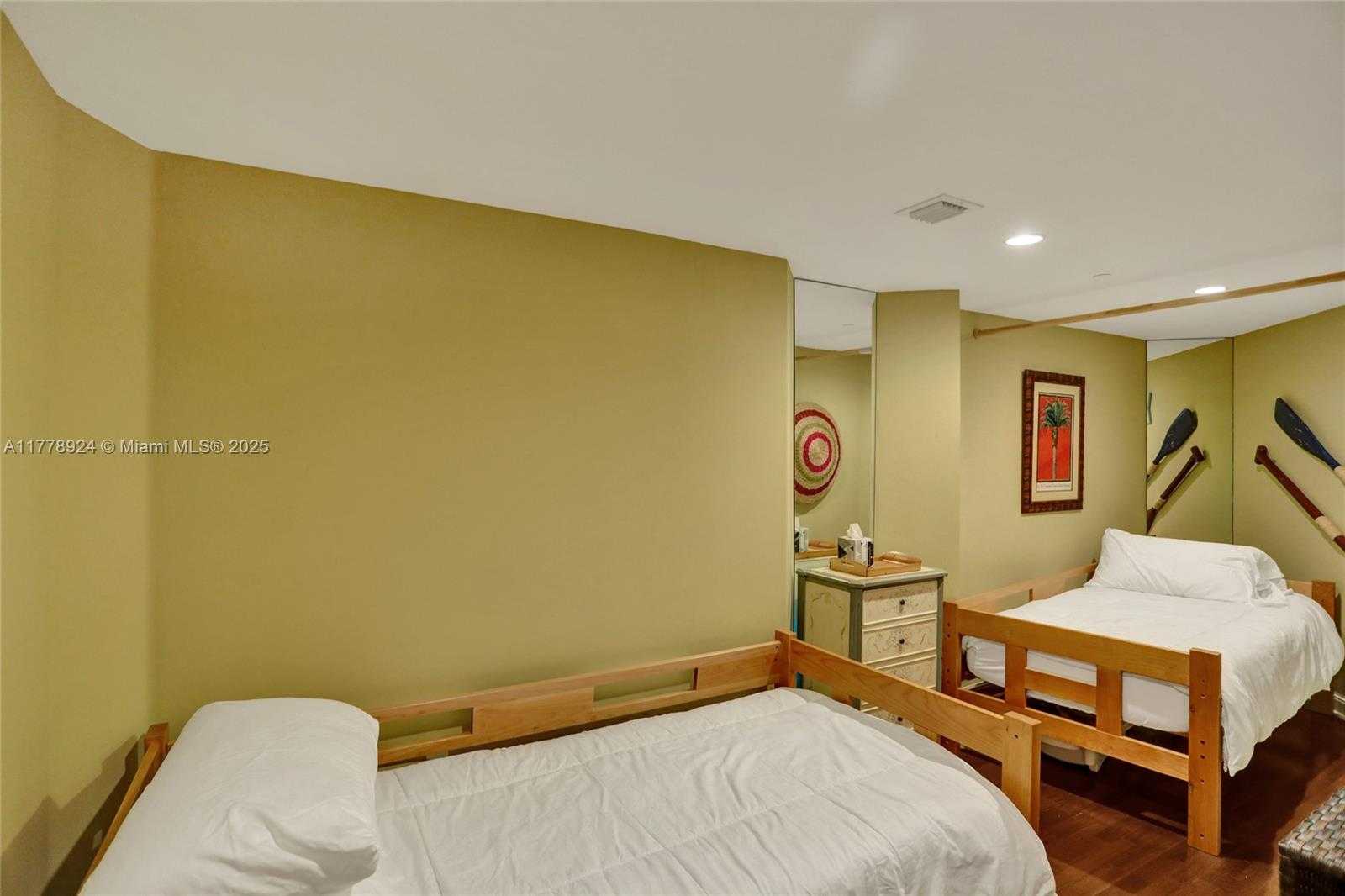 Small Image of 19111 COLLINS AVE #908, Sunny Isles Beach Number 38