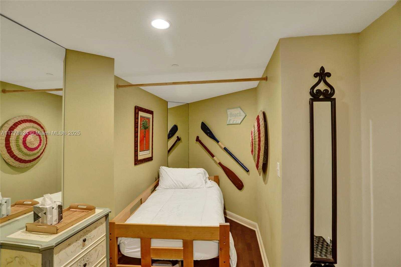 Small Image of 19111 COLLINS AVE #908, Sunny Isles Beach Number 40