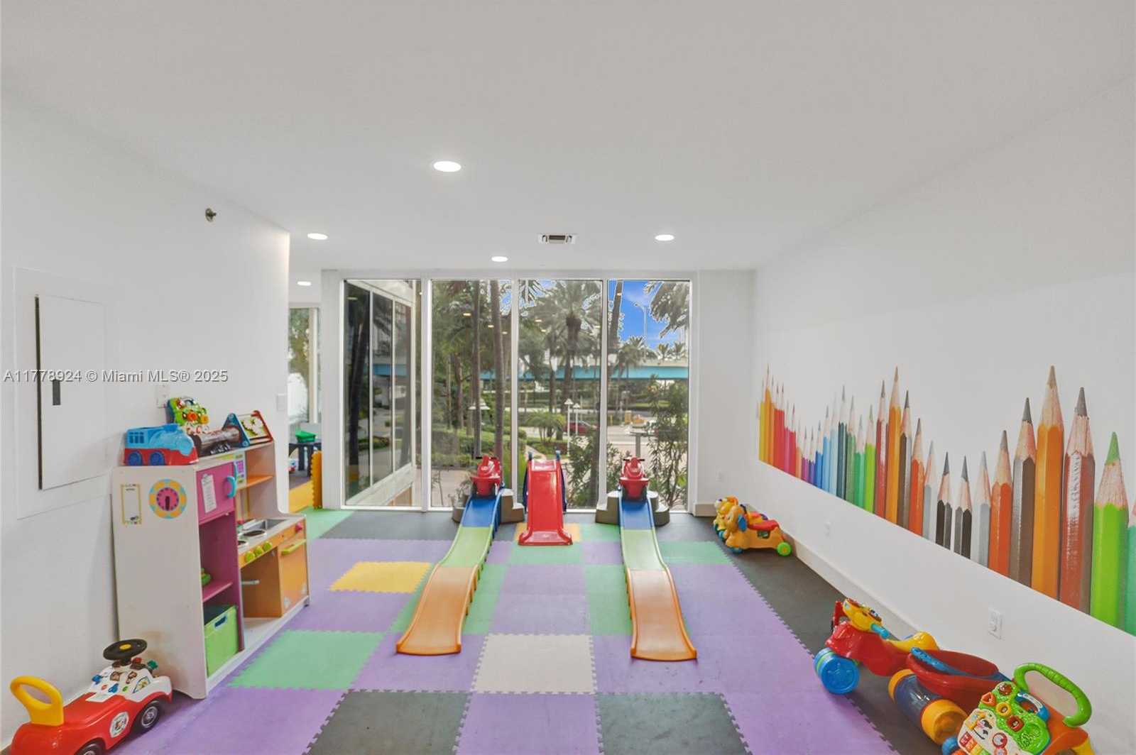 Small Image of 19111 COLLINS AVE #908, Sunny Isles Beach Number 64