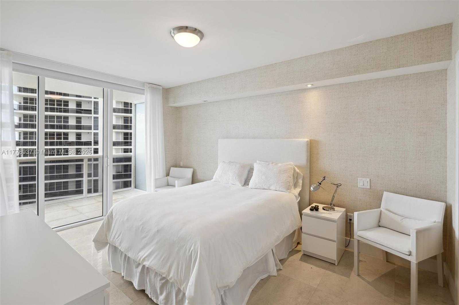 Small Image of 1830 SOUTH OCEAN DR #2904, Hallandale Beach Number 17