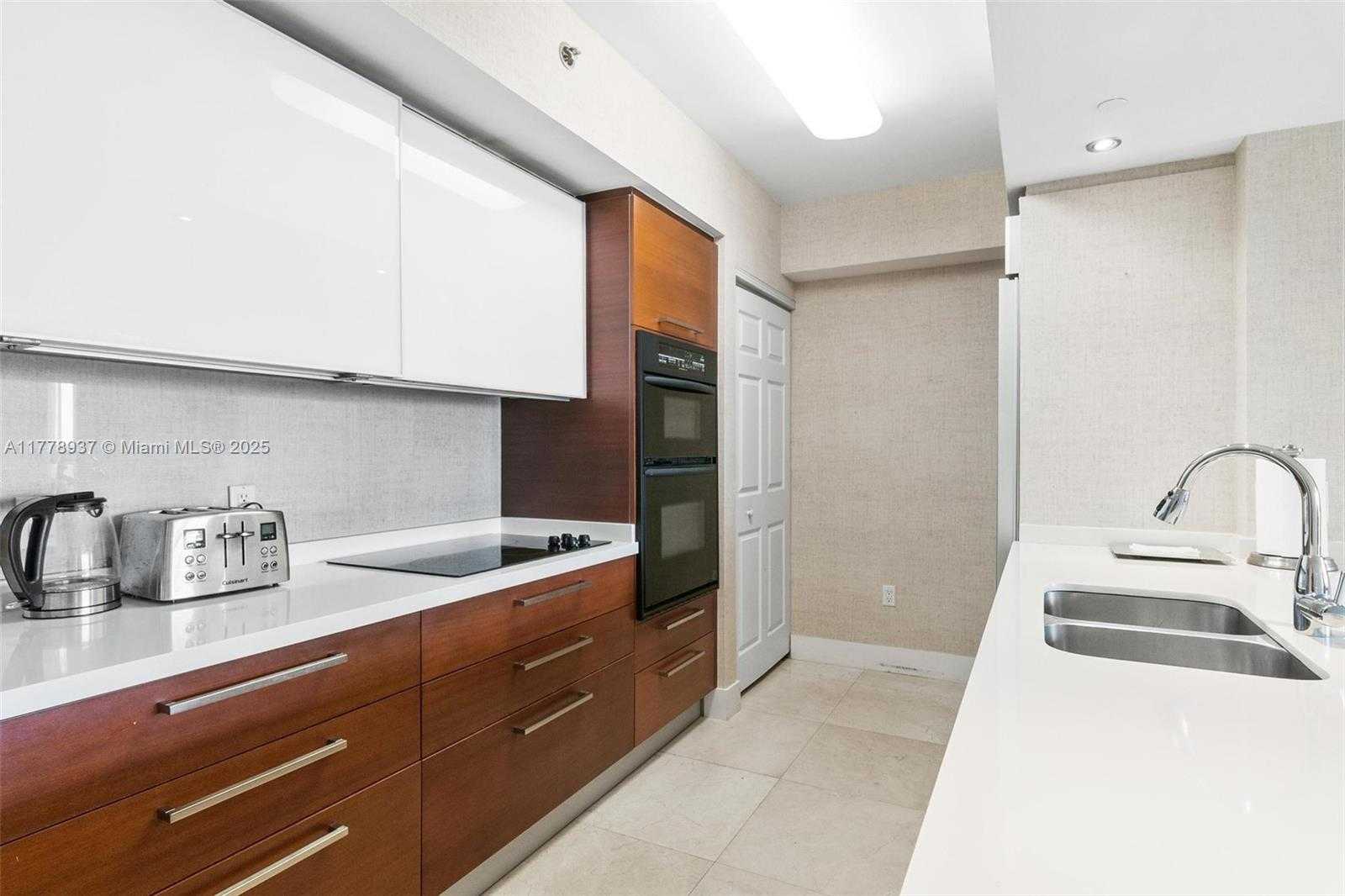 Small Image of 1830 SOUTH OCEAN DR #2904, Hallandale Beach Number 8