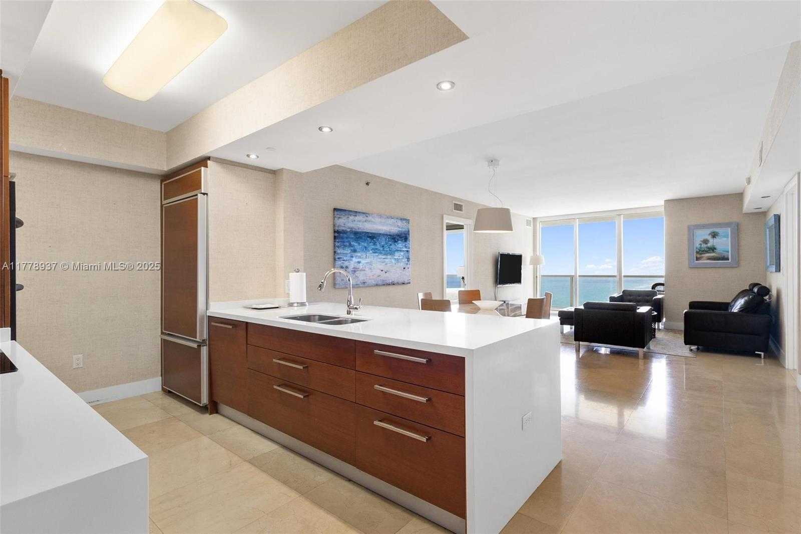 Small Image of 1830 SOUTH OCEAN DR #2904, Hallandale Beach Number 9