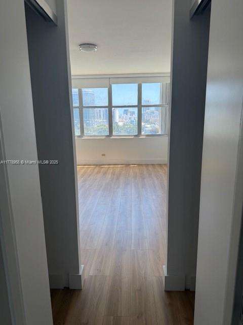 Small Image of 7441 #8K, Miami Beach Number 14