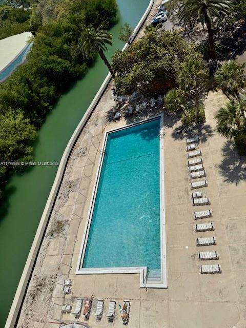 Small Image of 7441 #8K, Miami Beach Number 5
