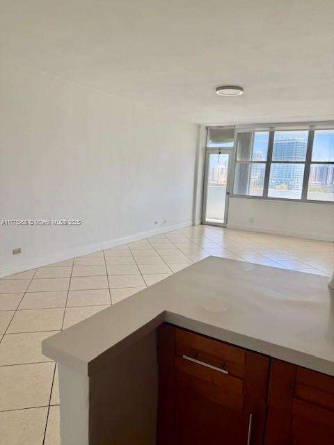 Small Image of 7441 #8K, Miami Beach Number 9