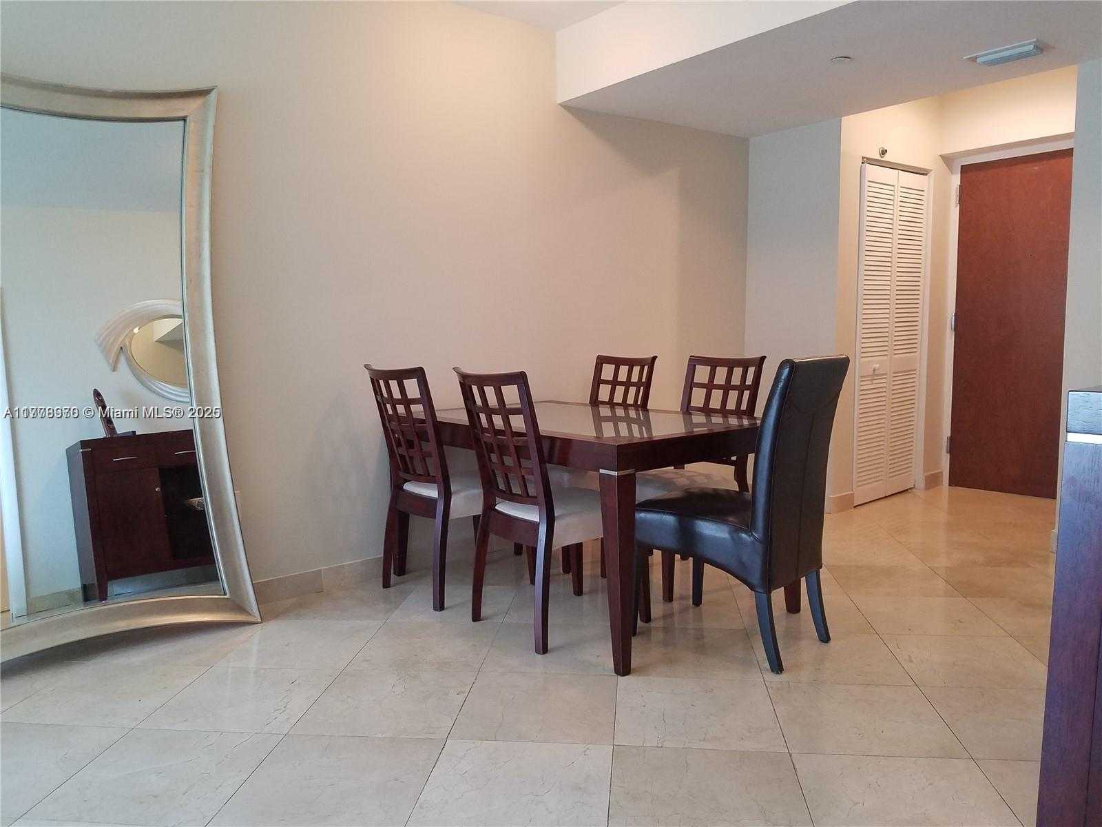 Small Image of 6365 COLLINS AVE #910, Miami Beach Number 5