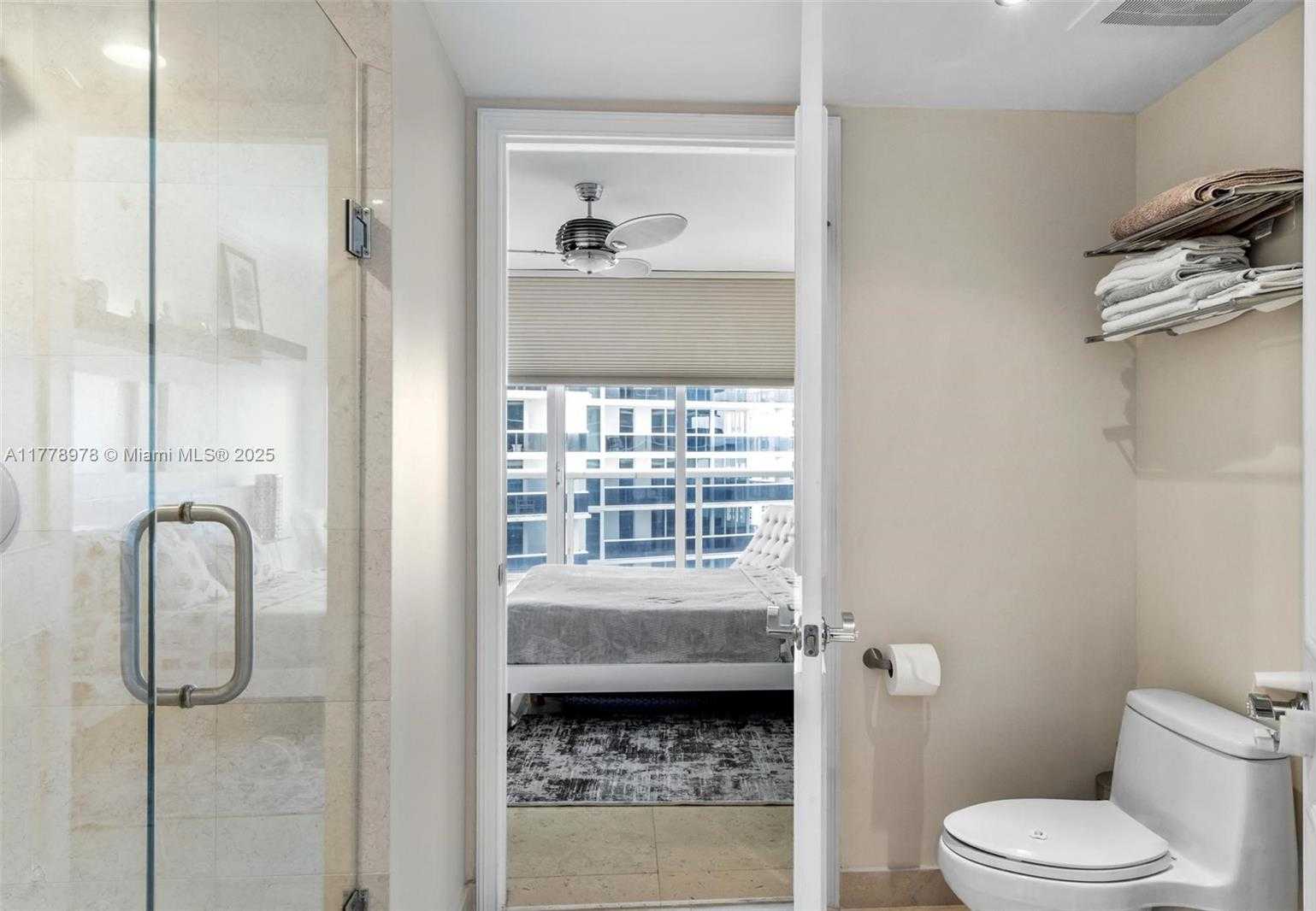 Small Image of 1830 #2008, Hallandale Beach Number 13