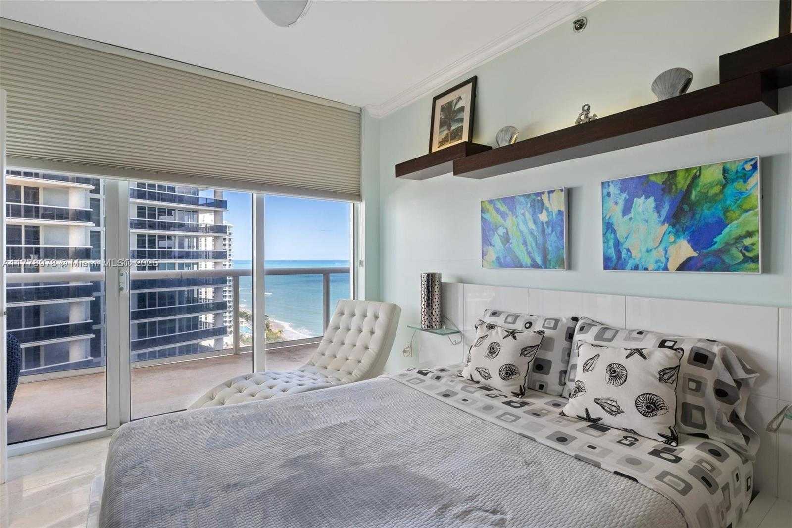 Small Image of 1830 #2008, Hallandale Beach Number 15