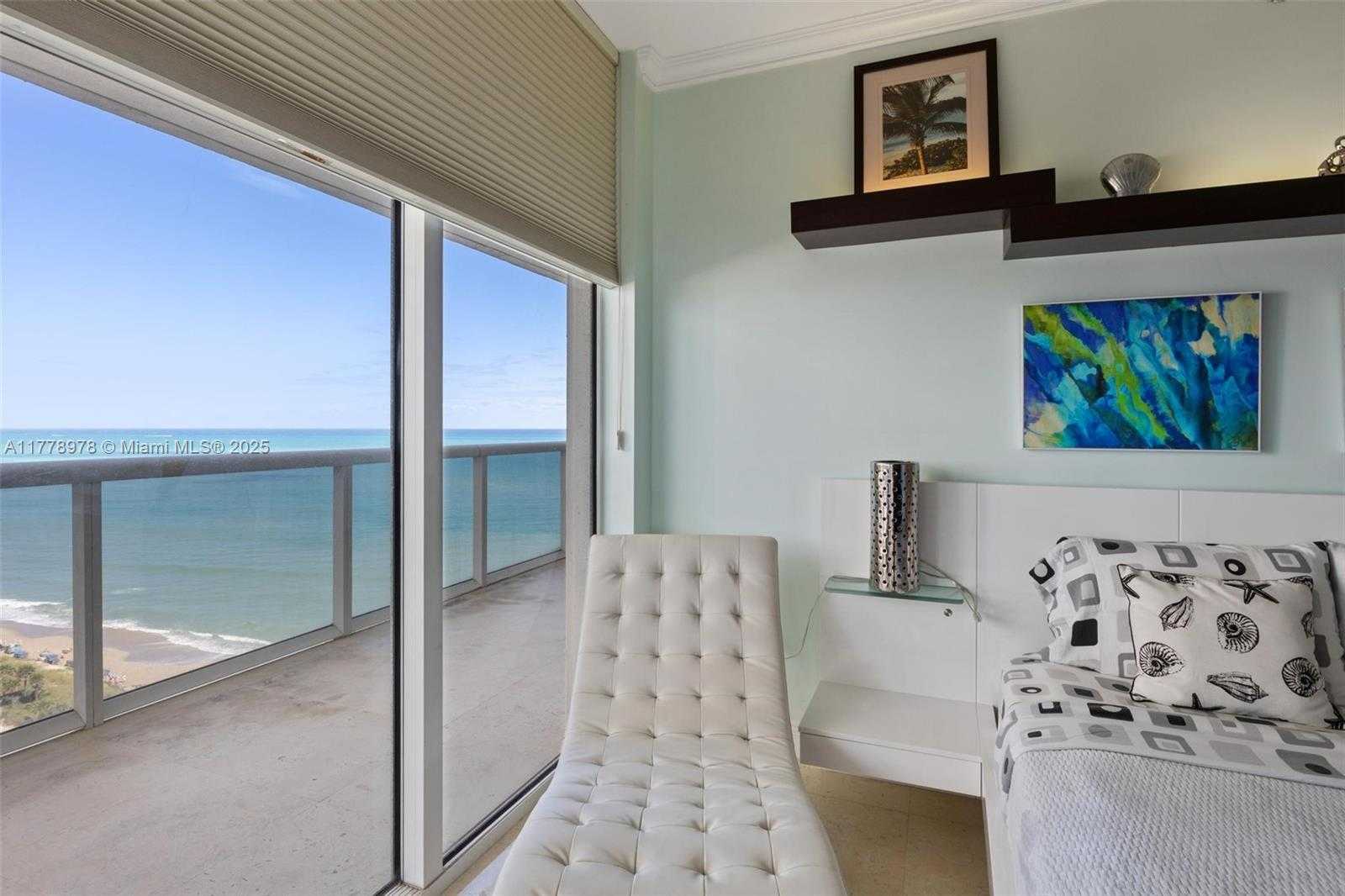 Small Image of 1830 #2008, Hallandale Beach Number 16
