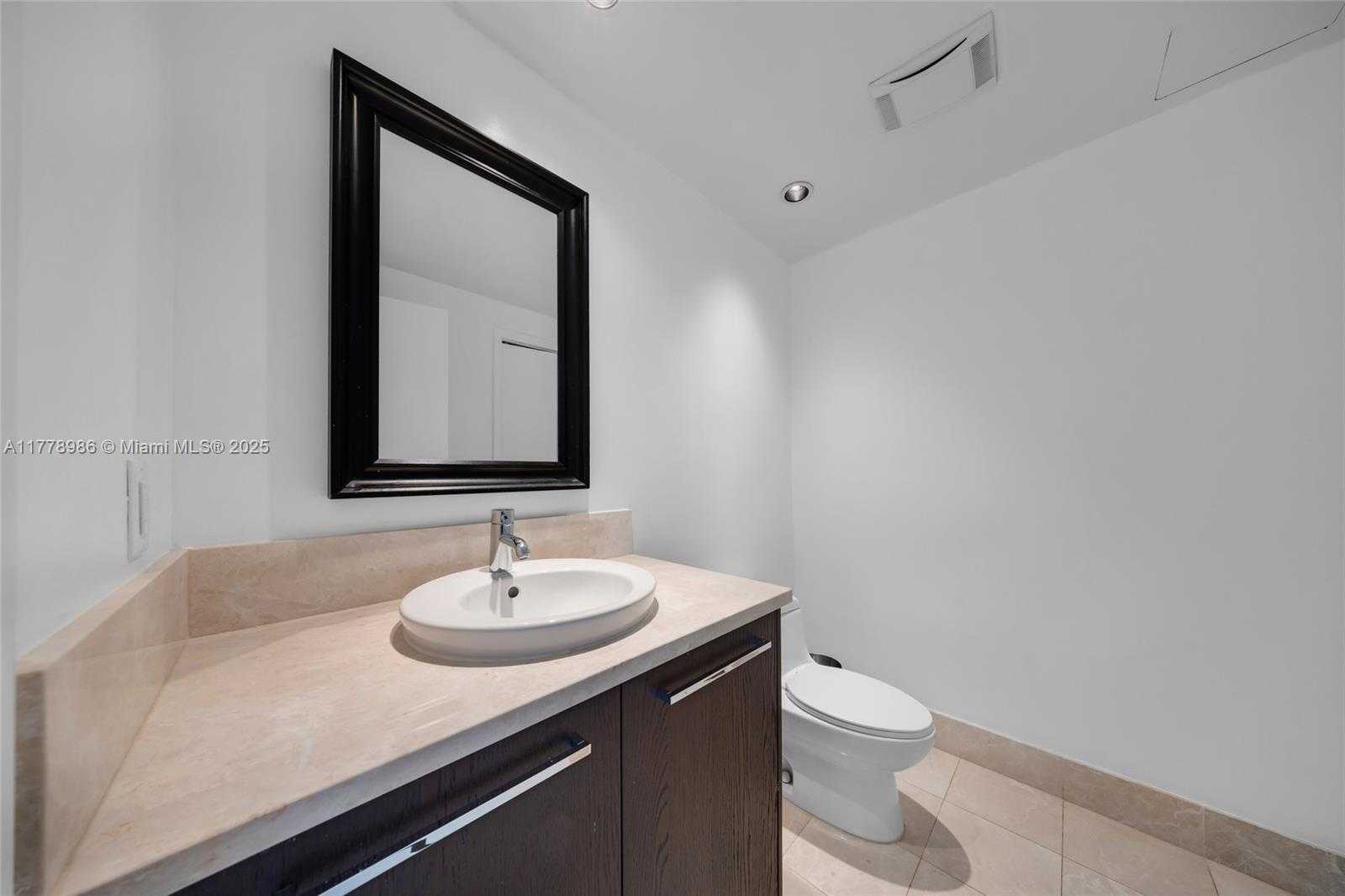 Small Image of 17121 COLLINS AVE #1406, Sunny Isles Beach Number 12