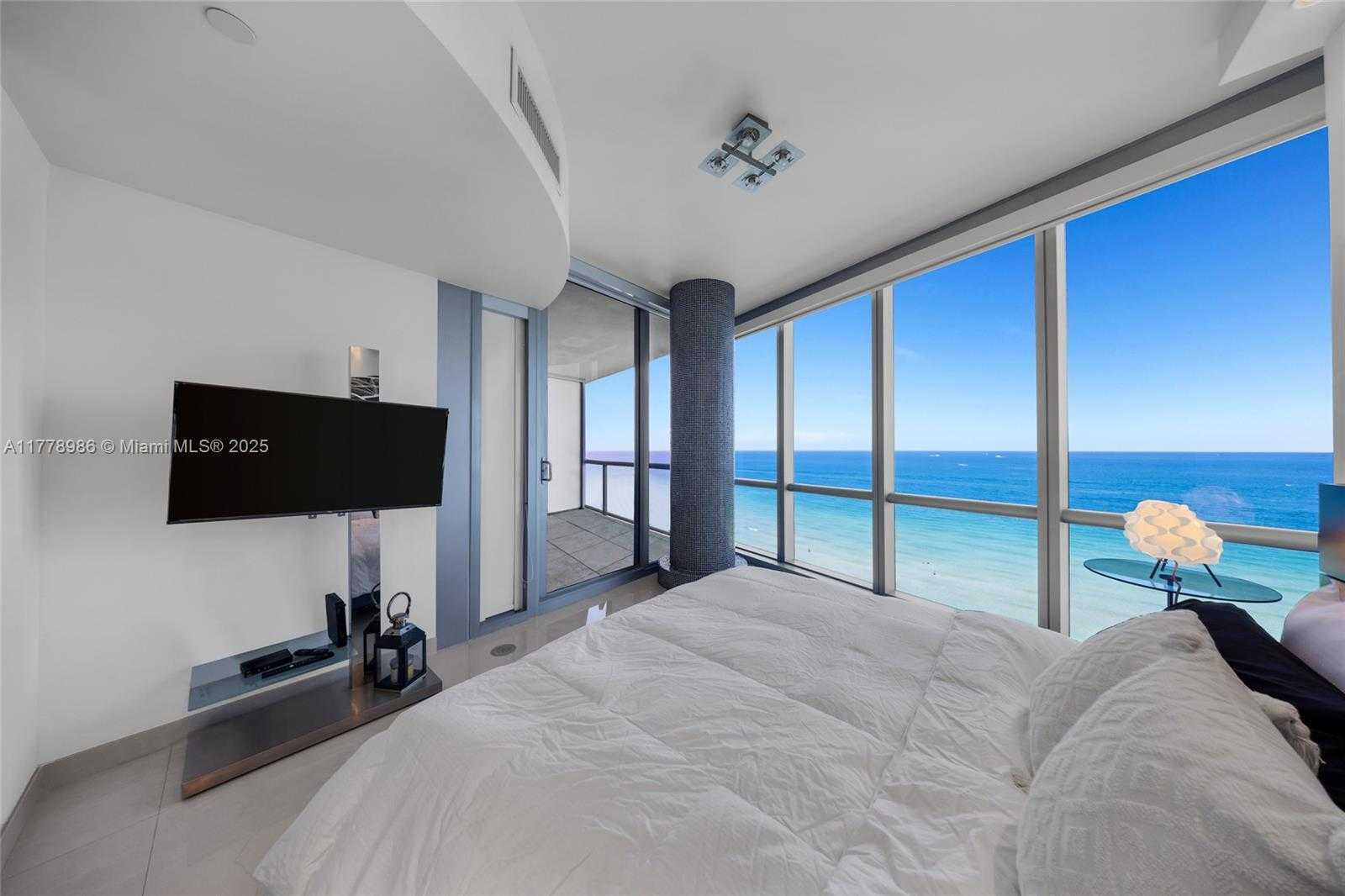 Small Image of 17121 COLLINS AVE #1406, Sunny Isles Beach Number 15