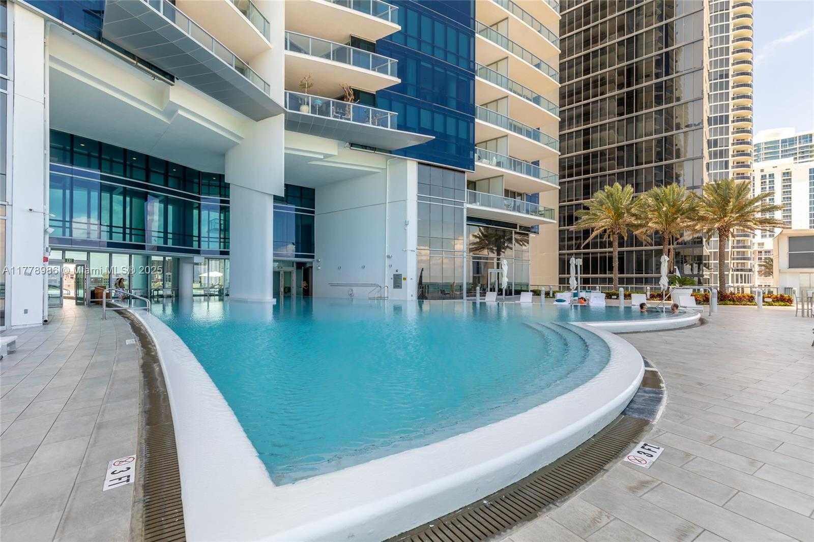 Small Image of 17121 COLLINS AVE #1406, Sunny Isles Beach Number 38